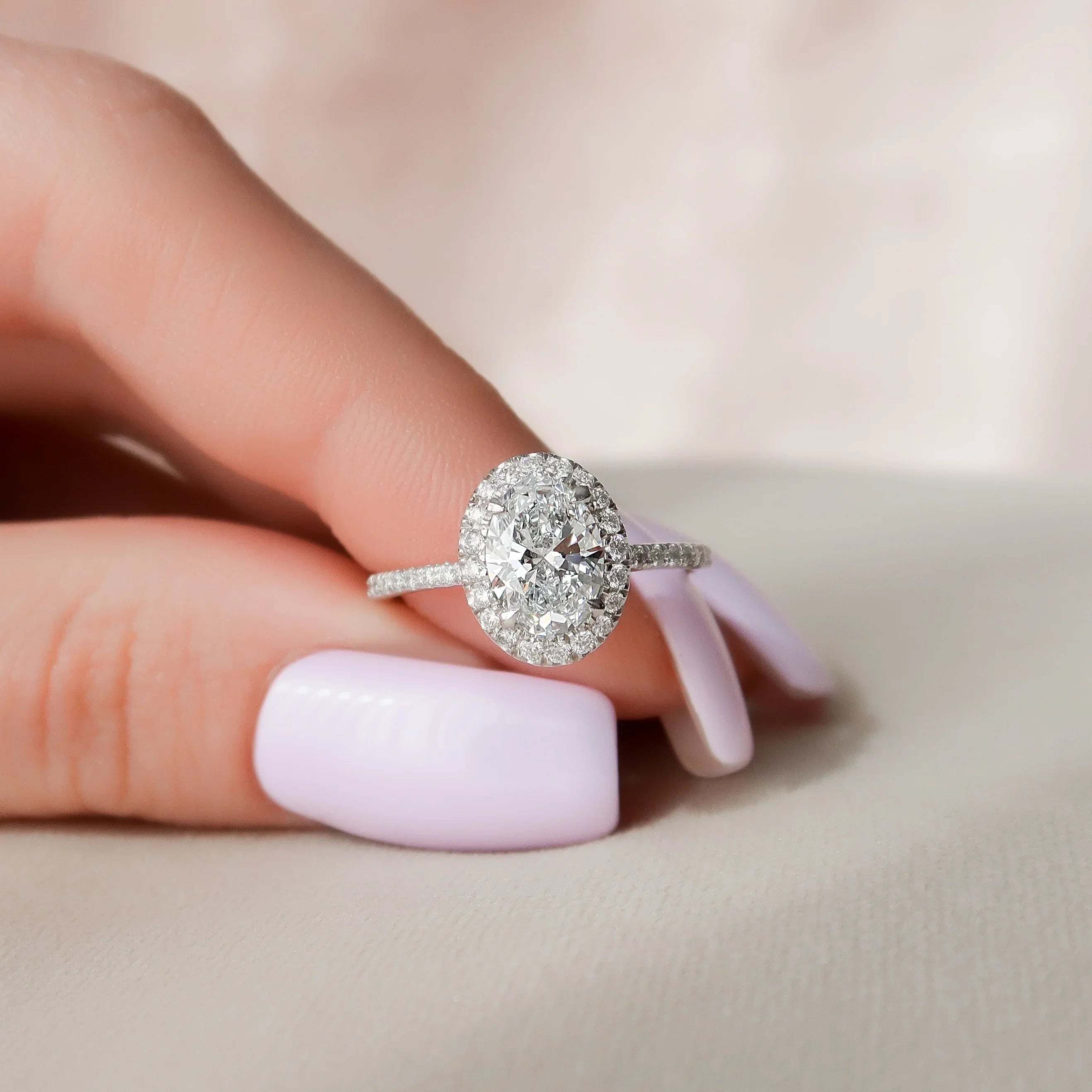 Halo-Engagement-Rings-Where-Romance-Meets-Radiance JA Brilliance