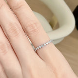 Round Lab Diamond Single Prong Band
