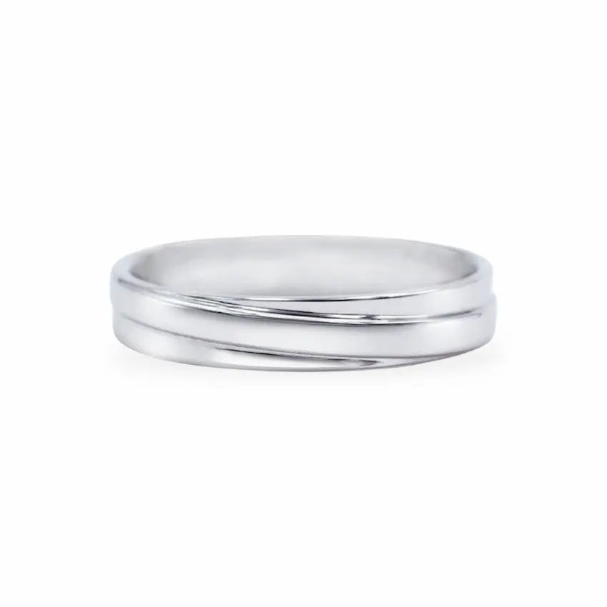 The Diagonal Stripe Band Men's Wedding Bands