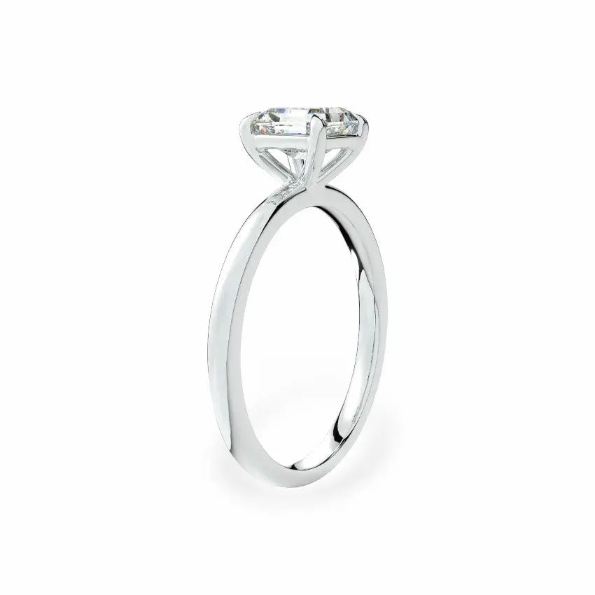 The Traditional Solitaire Engagement Ring Engagement Rings