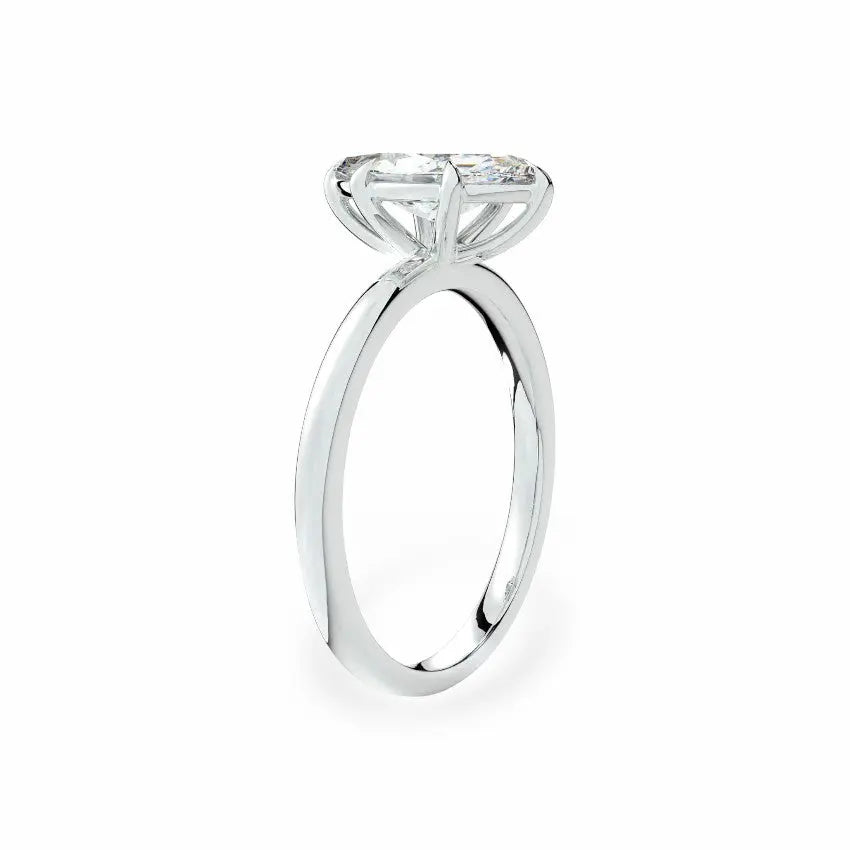 The Traditional Solitaire Engagement Ring Engagement Rings
