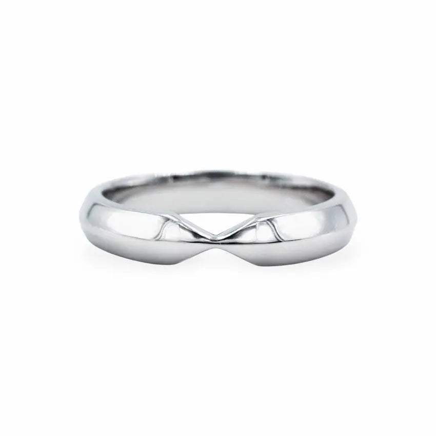 The 'V'-Shaped Band Men's Wedding Bands